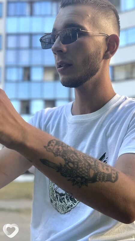 Олег, 23, Пружанах — анкета №2122620