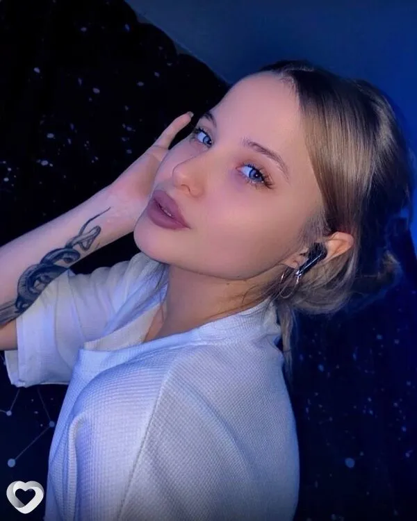 Анастейша, 20, Москве — анкета №2122650