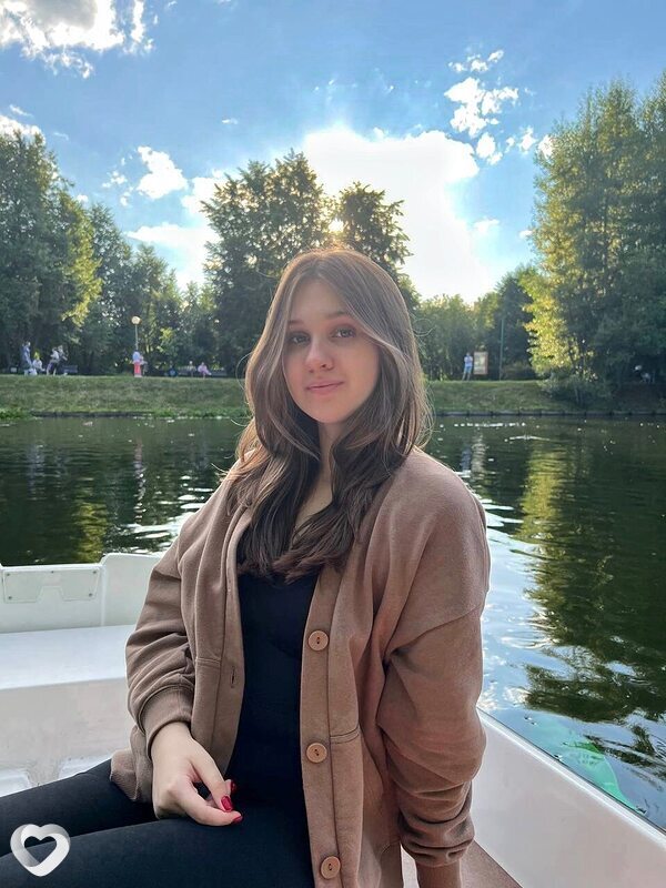 Кристина, 27, Сатке — анкета №2157380