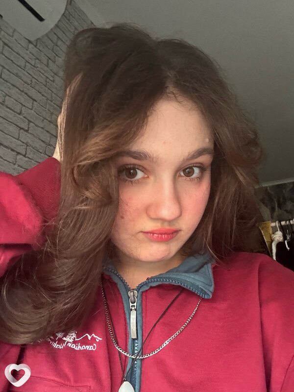 Елизавета, 19, Москве — анкета №2122590