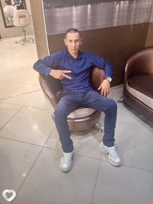 Валерий, 36, Луганске — анкета №2123374