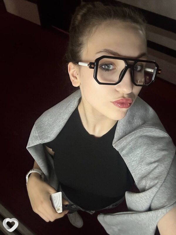 Настя, 23, Москве — анкета №2123539