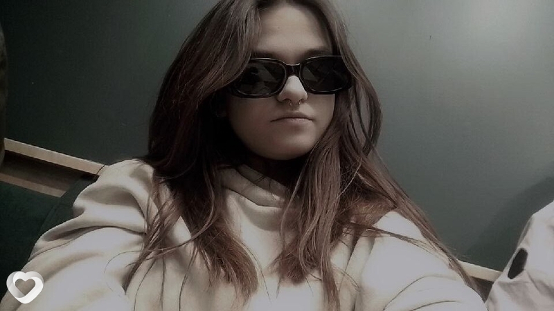 Анька, 20, Екатеринбурге — анкета №2123793