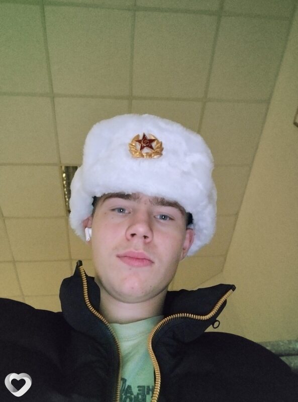 Антон, 19, Полоцке — анкета №2123958