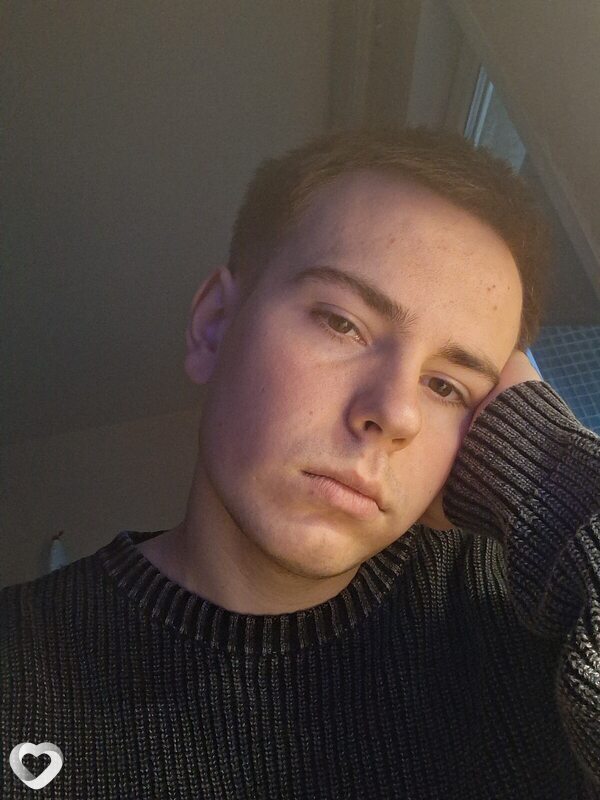 Виктор, 22, Санкт-Петербурге — анкета №2123739