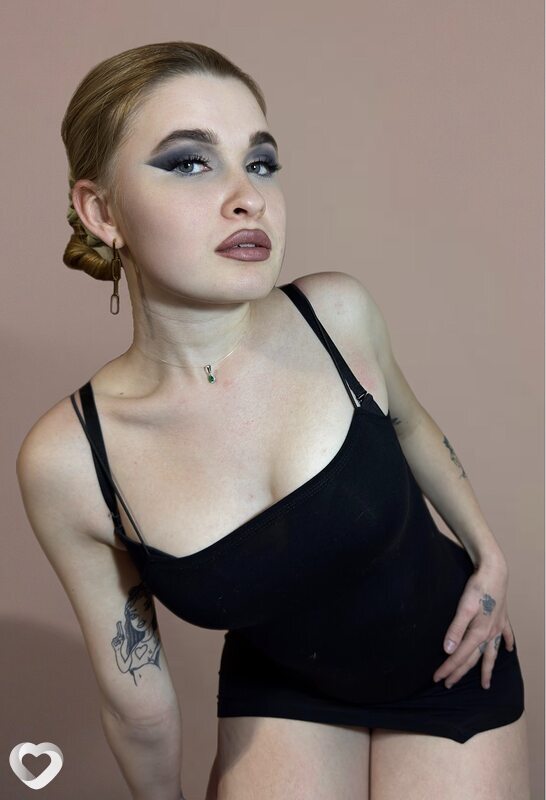 Катюша, 23, Севастополе — анкета №2124470