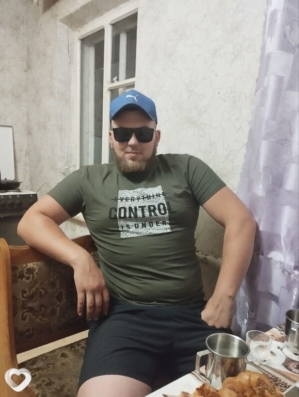 Кирилл, 33, Кировском — анкета №2157721