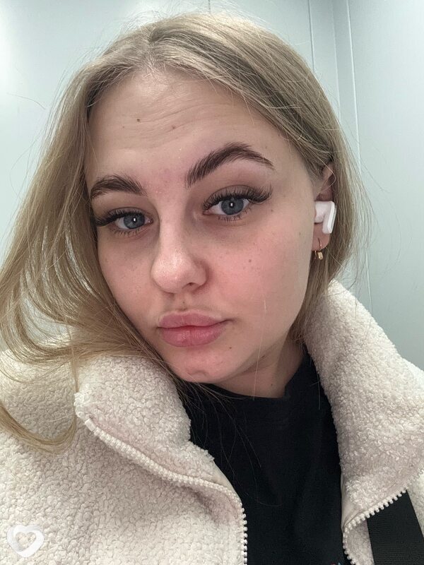 Анна, 22, Гродно — анкета №2124584