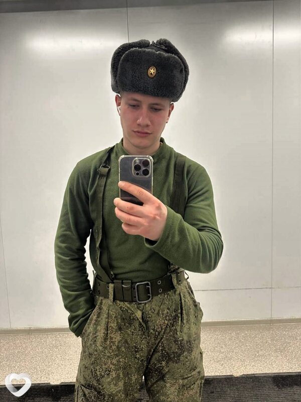 Артем, 22, Ростове-на-Дону — анкета №2157999