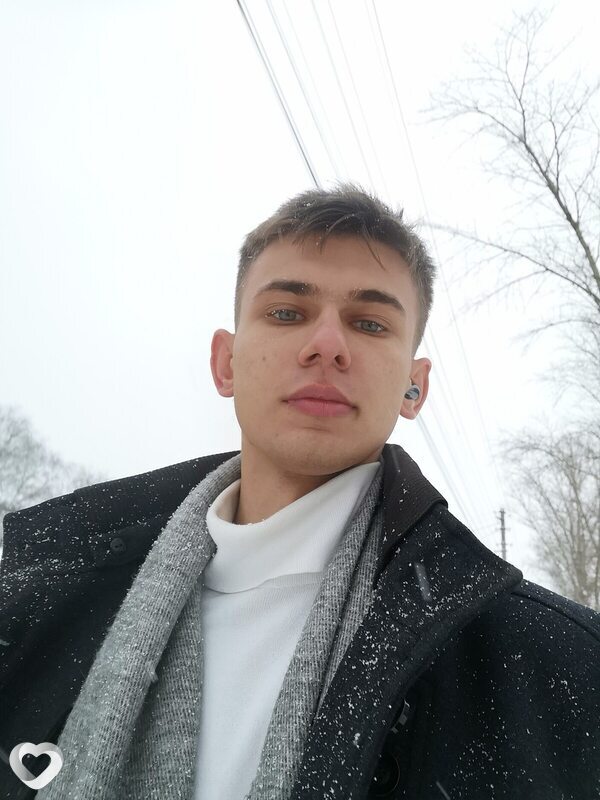 Александр, 25, Вольске — анкета №2124768
