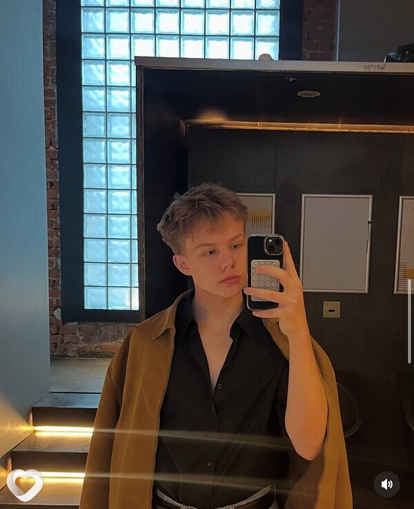 Андрей, 20, Москве — анкета №2125127
