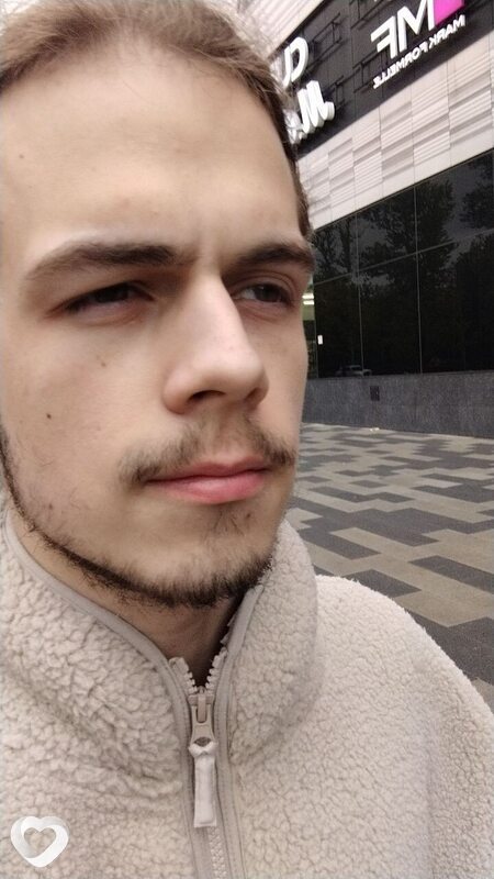 Иван, 20, Москве — анкета №2124977