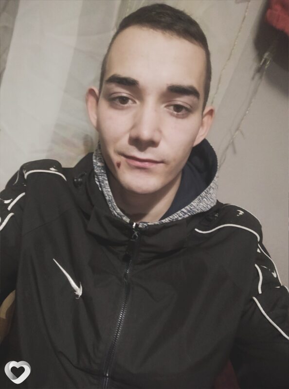 Руслан, 23, Луганске — анкета №2158106