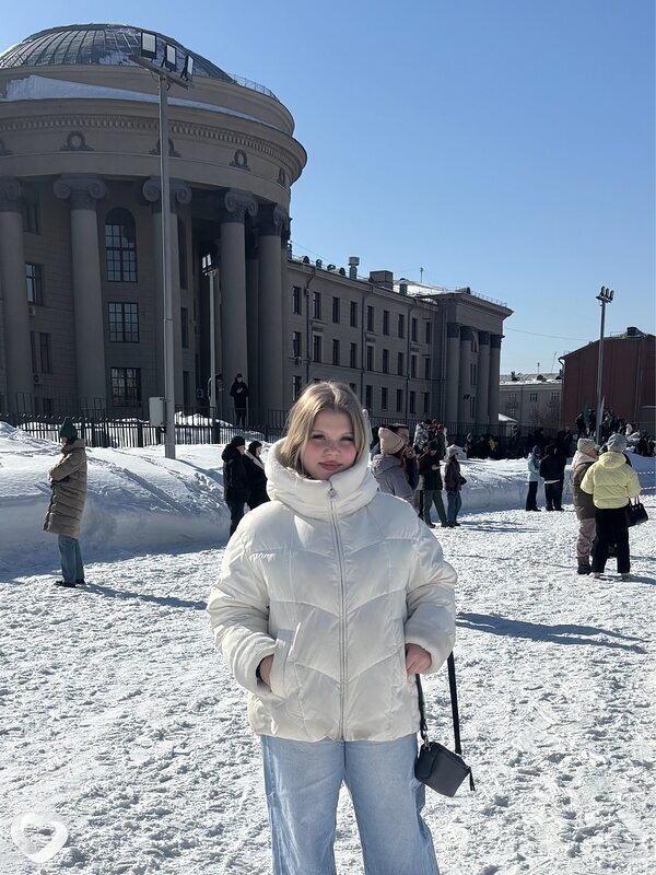 Вероника, 20, Новосибирске — анкета №2158198