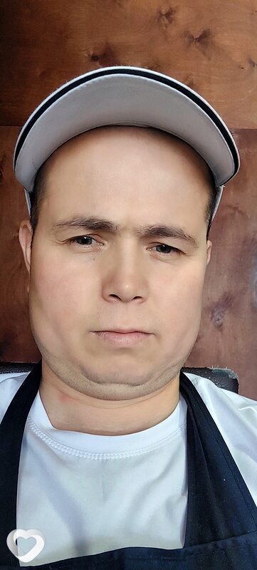 Амир, 21, Сургуте — анкета №2158207