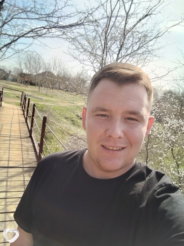 Родион, 25, Москве — анкета №2125288
