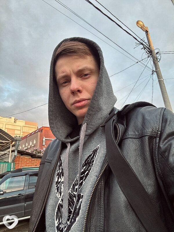 Владимир, 27, Краснодаре — анкета №2125810