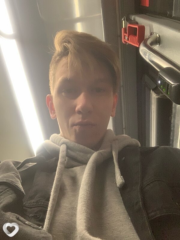 Анатолий, 31, Москве — анкета №2125482