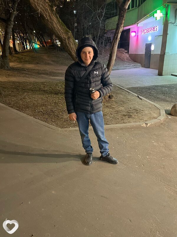 Карен, 23, Москве — анкета №2158533
