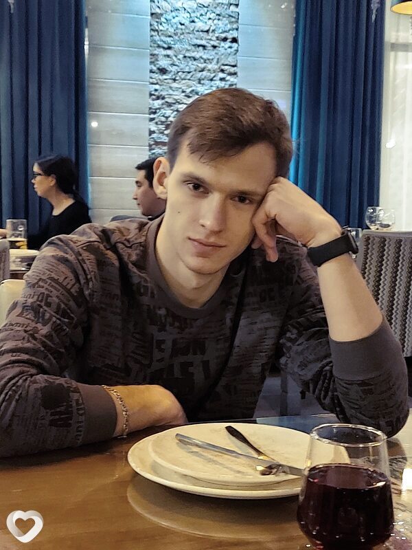 Андрей, 23, Алматы — анкета №2125595