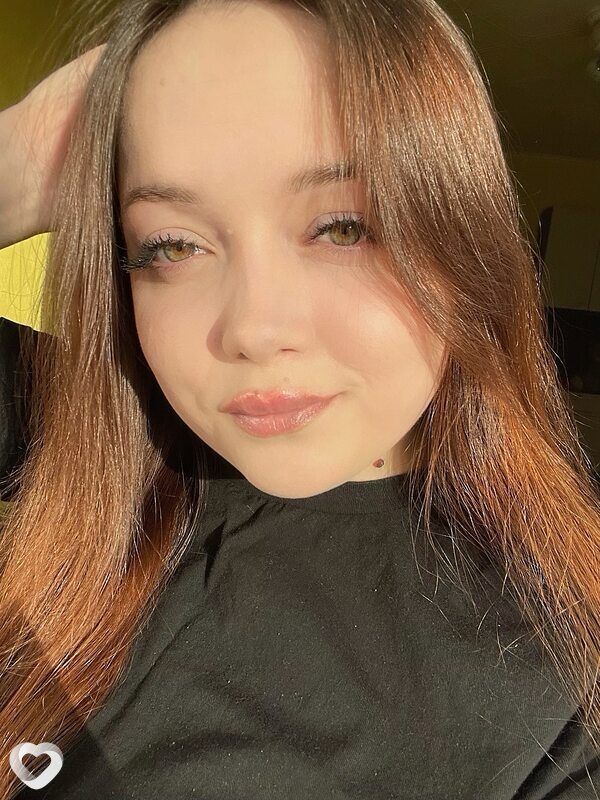 Александра, 21, Новокузнецке — анкета №2158376