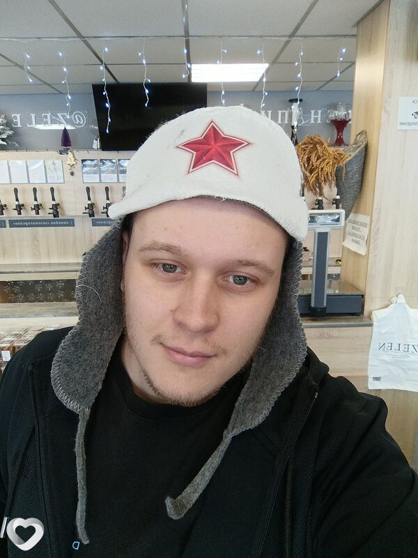 Михаил, 28, Зеленогорск (Красноярский Край) — анкета №2158428
