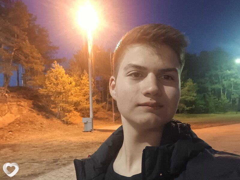 Владимир, 19, Екатеринбурге — анкета №2158432