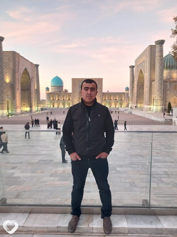 Азиз, 30, Екатеринбурге — анкета №2126079