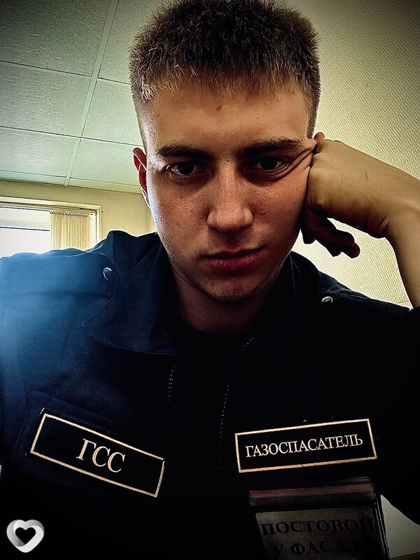 Артём, 23, Москве — анкета №2126532