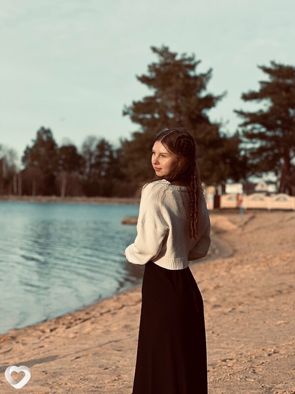 Дарья, 19, Минске — анкета №2126534