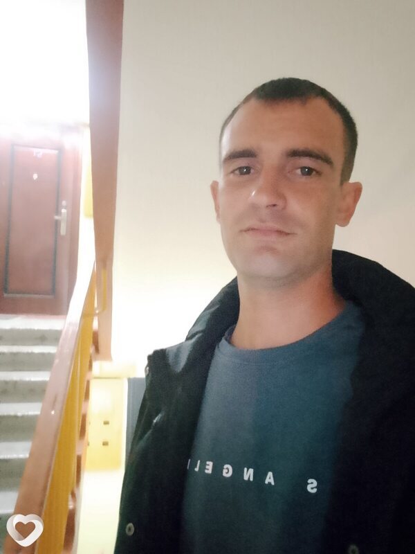 Виктор, 27, Выксе — анкета №2126543