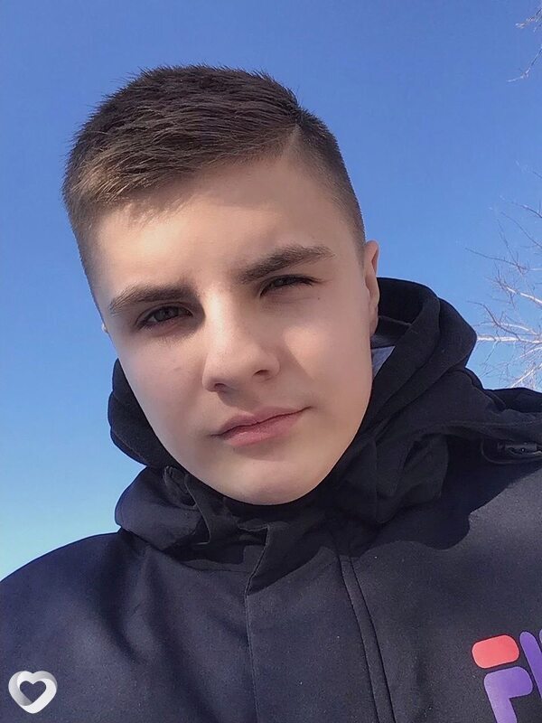 Андрей, 22, Усолье-Сибирское — анкета №2158743