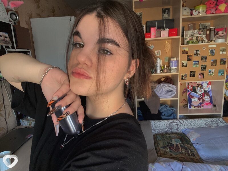 Виктория, 21, Новосибирске — анкета №2158939
