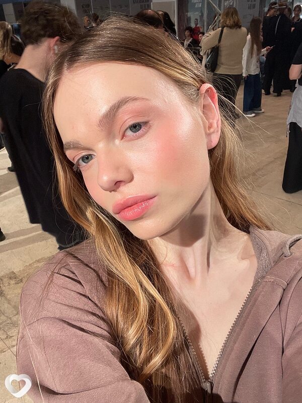 Алина, 19, Мурманске — анкета №2158959