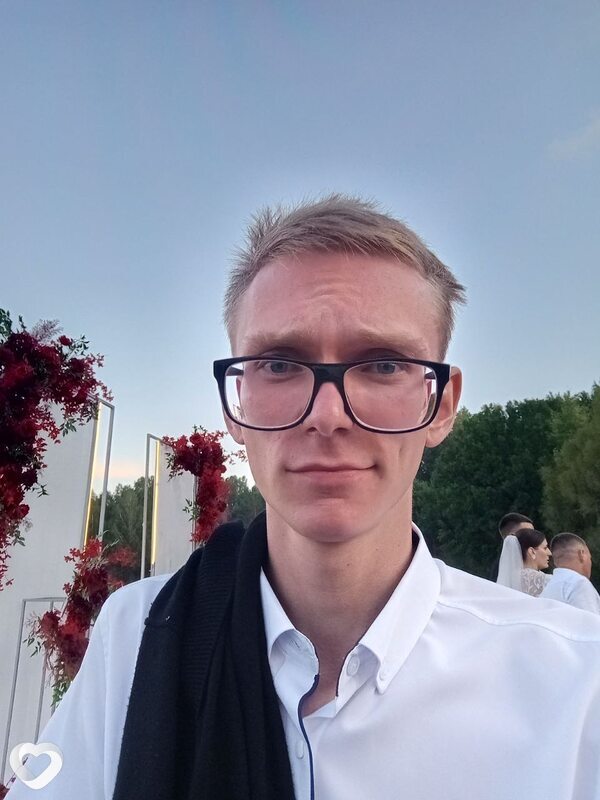 Иван, 26, Саратове — анкета №2127211
