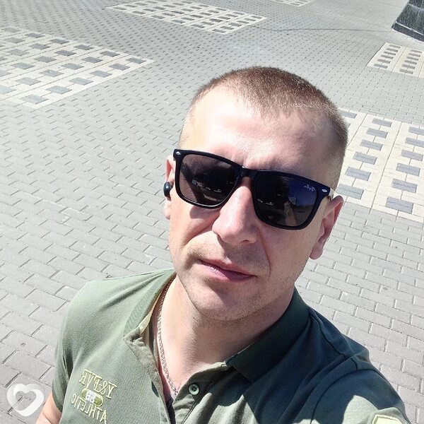 Саня, 37, Москве — анкета №2127130