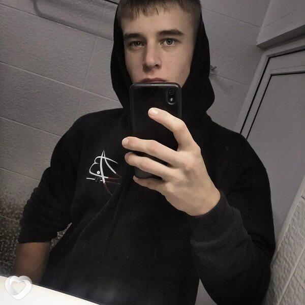 Егор, 21, Белгороде — анкета №2127354