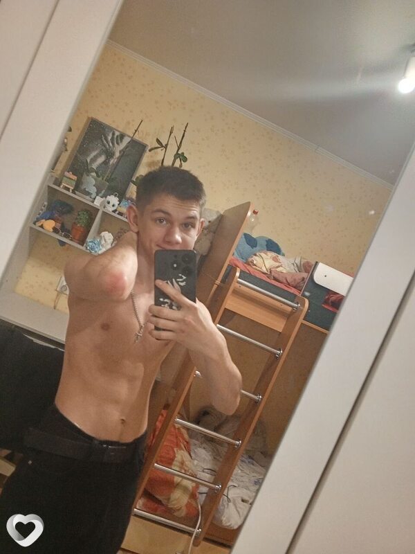 Дмитрий, 19, Мытищах — анкета №2127456