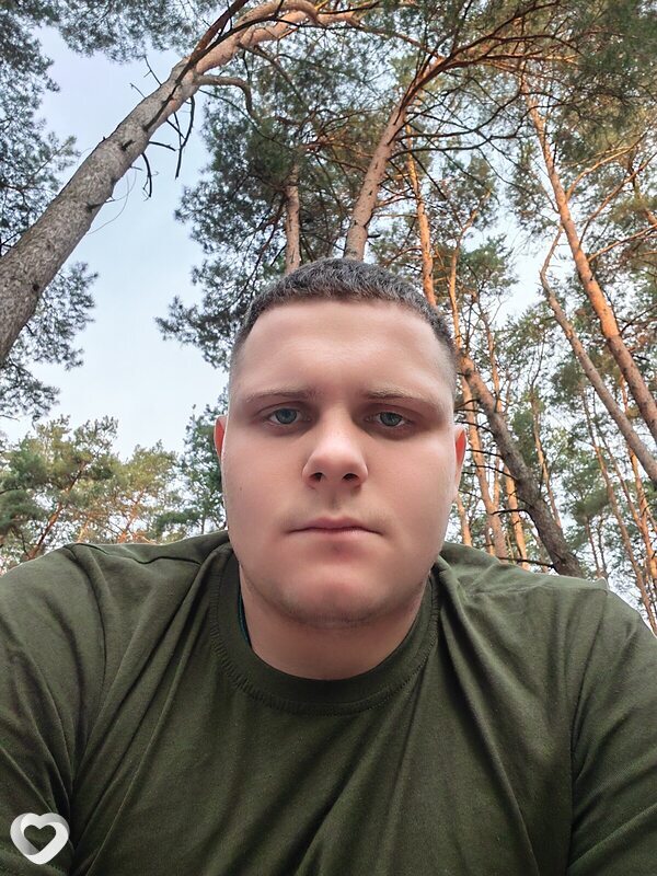 Евгений, 27, Белгороде — анкета №2127618