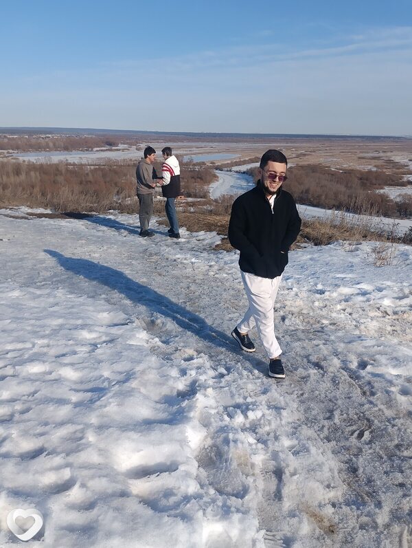 Парвиз, 24, Елабуге — анкета №2127725