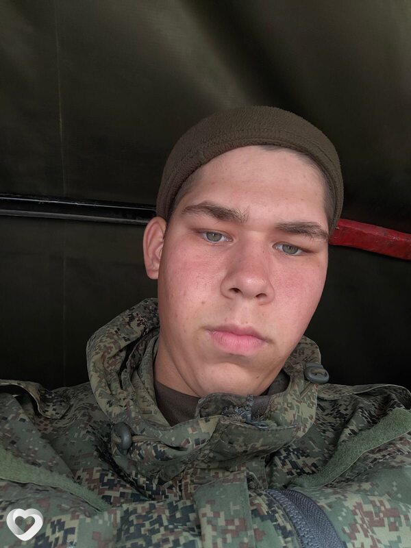Глеб, 21, Астрахани — анкета №2127575