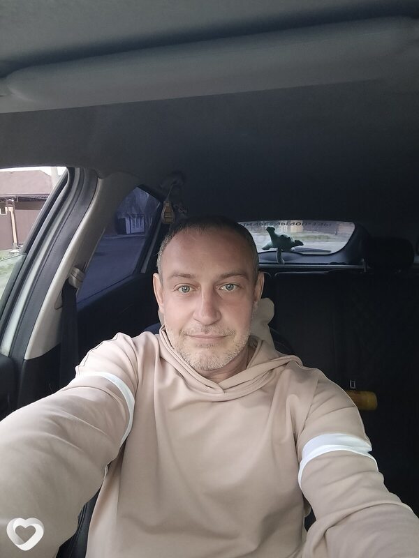 Deнис, 39, Шахтах — анкета №2127477