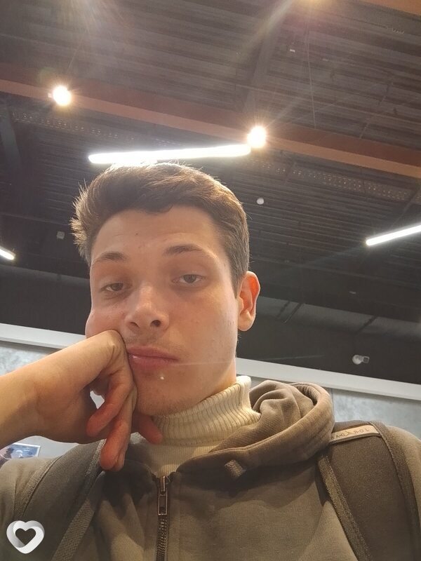 Никита, 22, Астрахани — анкета №2159218