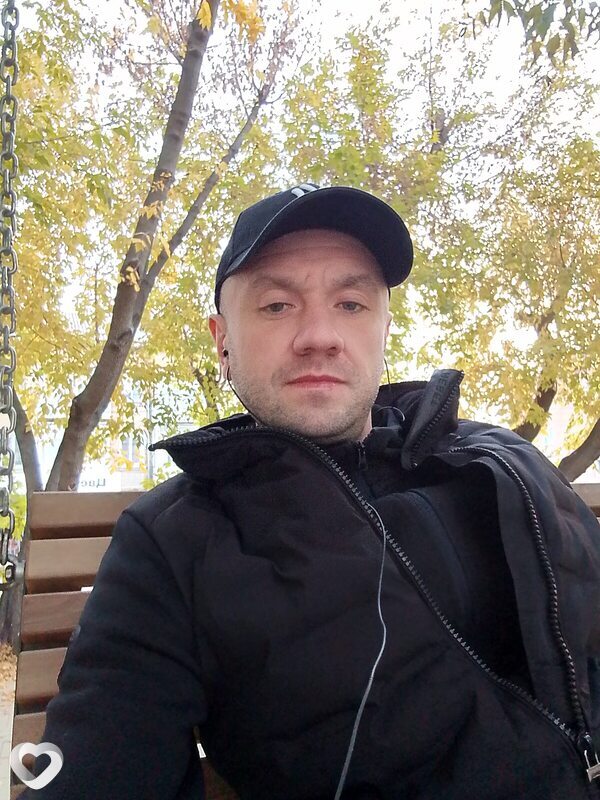 Паша, 37, Москве — анкета №2128048