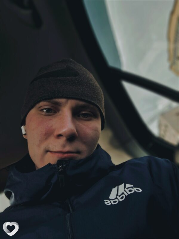 Денис, 26, Абакане — анкета №2127823