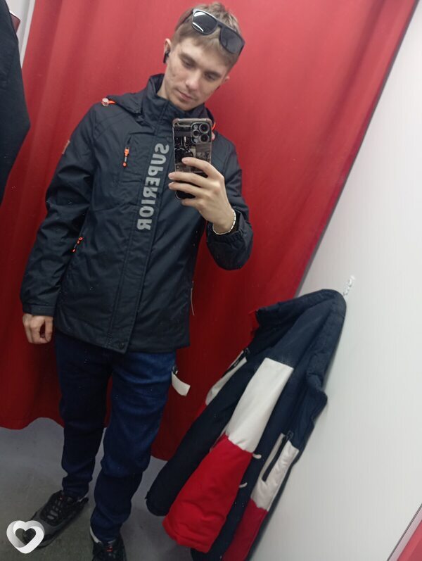 Максим, 21, Санкт-Петербурге — анкета №2128265