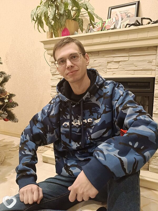 Денис, 26, Белгороде — анкета №2128660