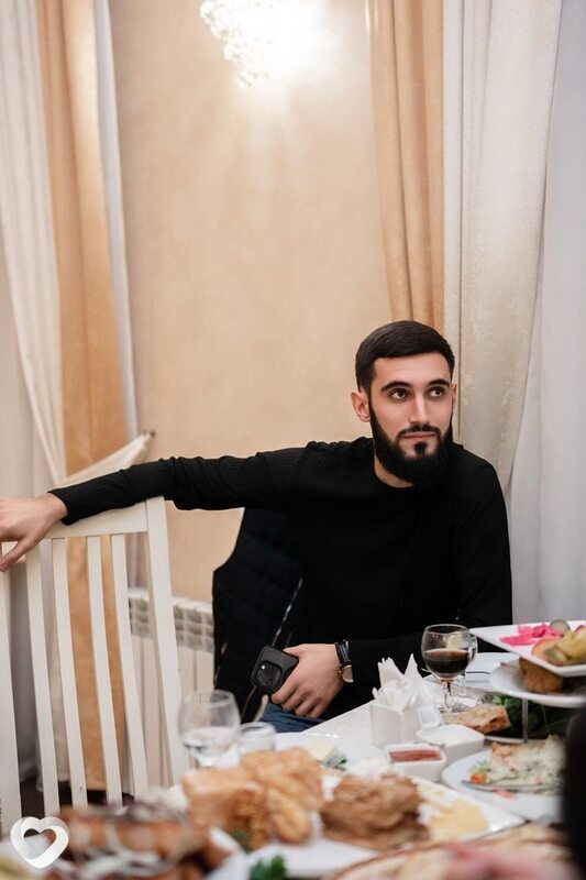 Рафаэль, 29, Ростове-на-Дону — анкета №2128401