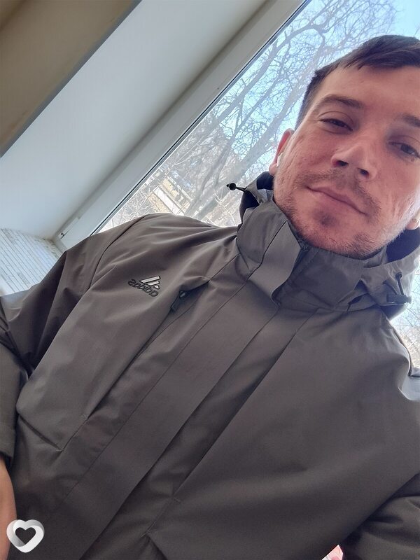 Влад, 28, Гатчине — анкета №2159764
