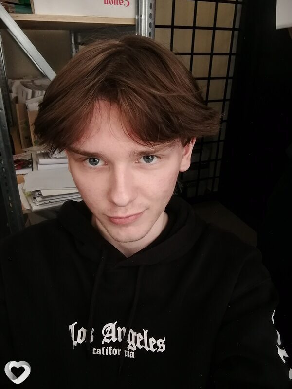 Константин, 20, Москве — анкета №2128325